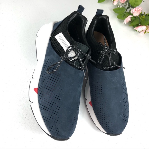 Under Armour Other - Under Armour Sports Wear Blue Shoes Size 10